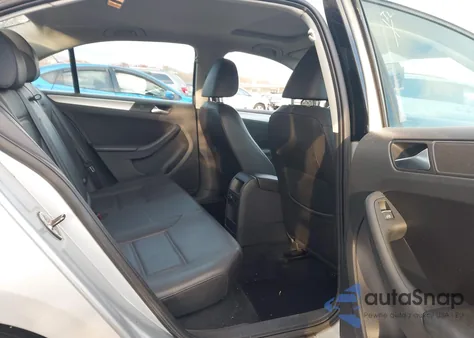 2013 Volkswagen Jetta 2.5L Se из США, поврежденный, VIN 3VWDP7AJ7DM360668